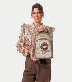 plecak-damski-anekke-tulip-43705-197-modelka.webp