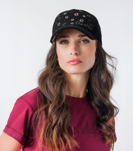 anekke-43471-031-modelka-przod.webp